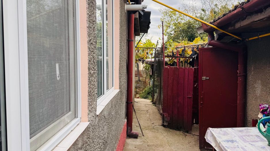Casa singur in curte zona Dealuri Oradea - Poză 12