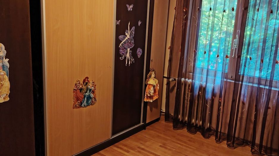 Apartament 3 camere Teiul Doamnei - Poză 3