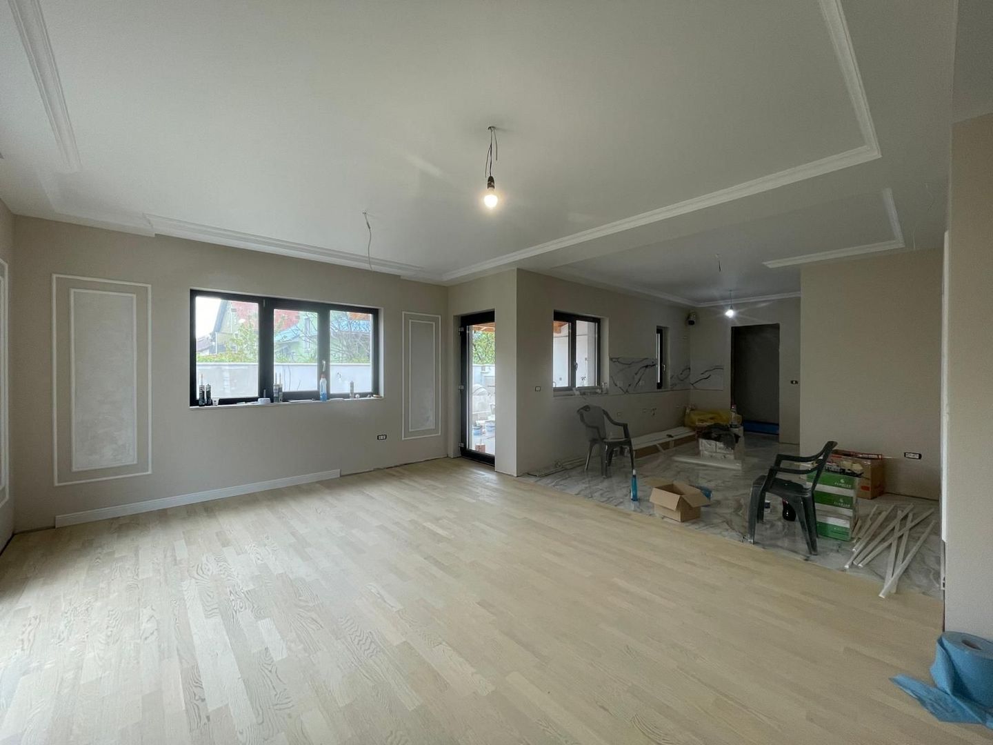 Duplex-4 dormitoare- despartit prin garaj -SUPER POZITIE - Poză 3