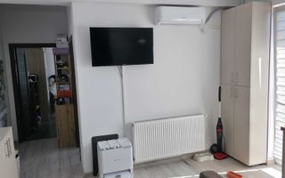 Vă oferim spre vânzare un apartament cu 3 camere în Florești. - Poză 3