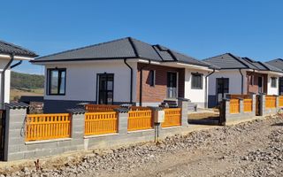 Casa 4 camere,120mp,504mp și 900 mp teren, 0%comision - Poză 1