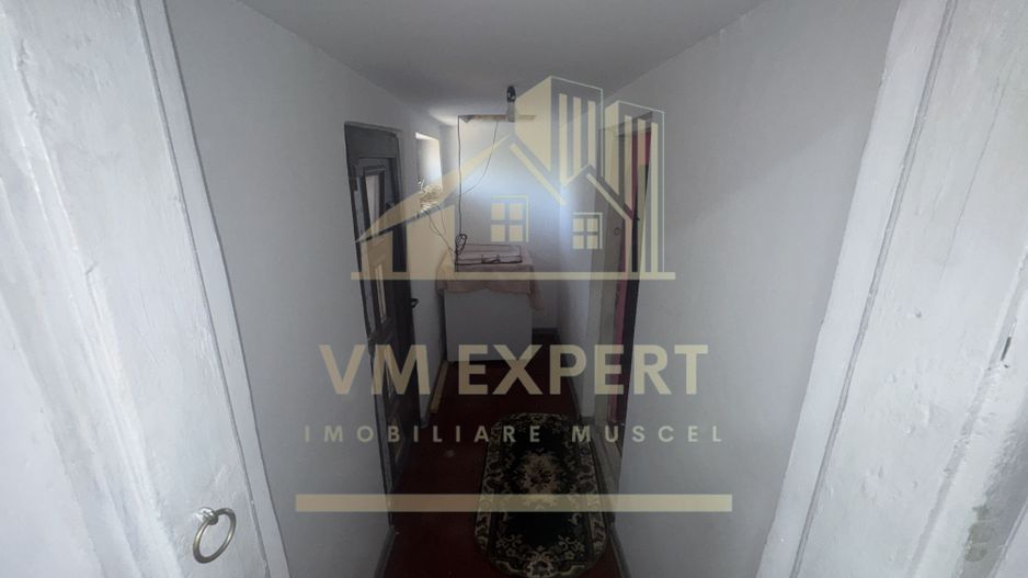 CASA DE VANZARE CU 4 CAMERE, APA SARATA, CAMPULUNG - Poză 12