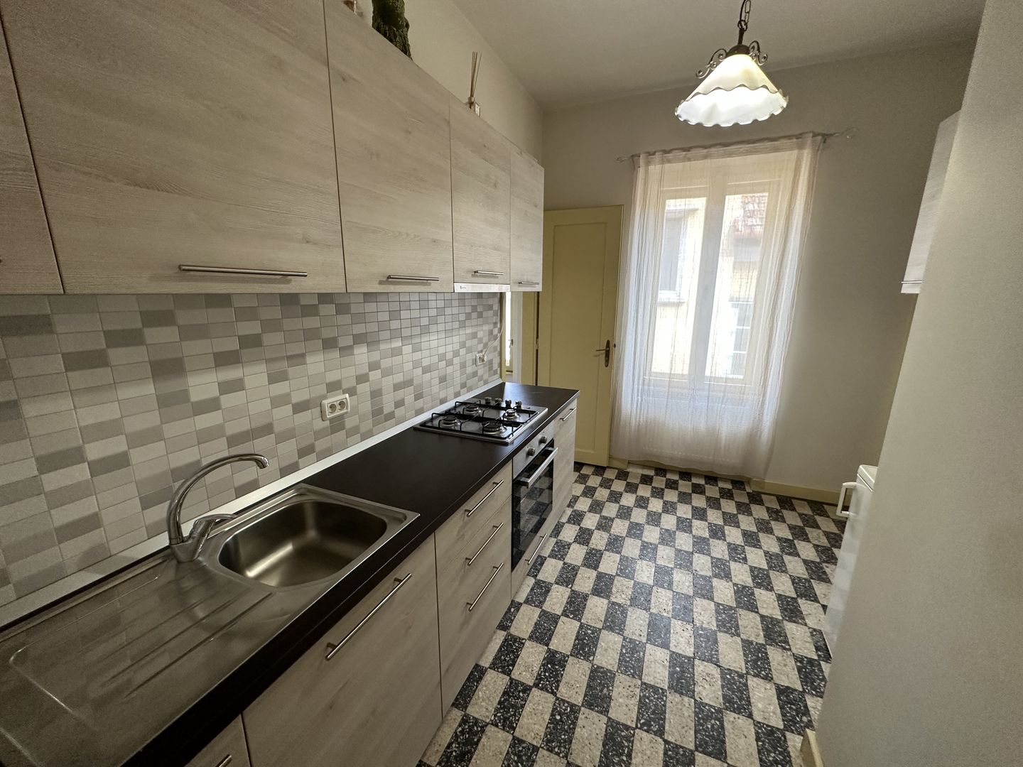 Apartament in vila zona Popa Sapca - Poză 10