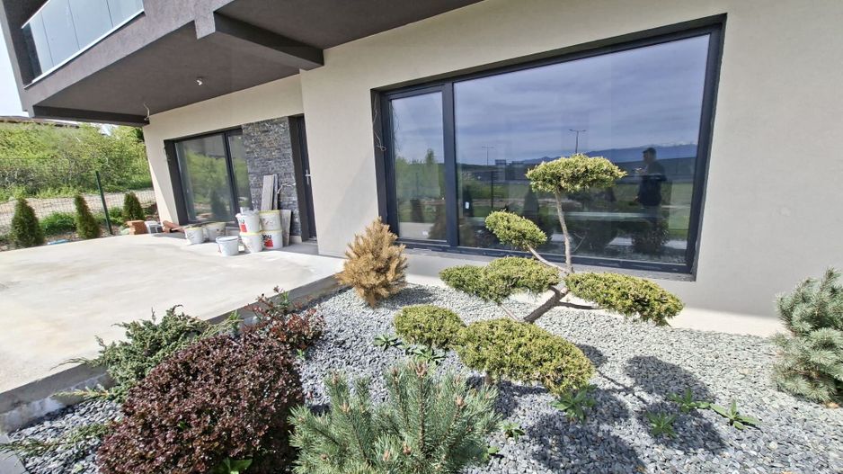 Casă moderna premium 195 mp utili cu garaj și teren 815 mp în Selimbar - Poză 1