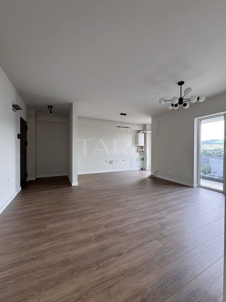 2 camere, etaj retras, orientare sudică – Florești aproape de Cluj. - Poză 1