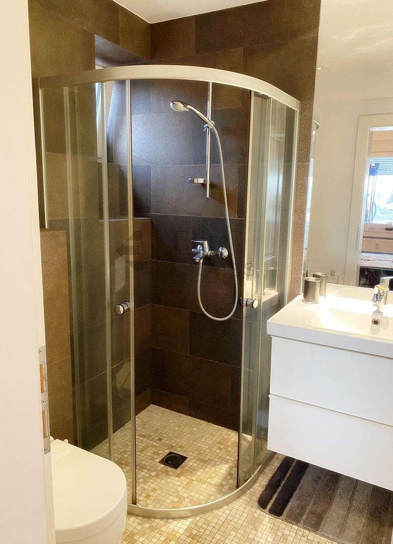 Apartament spatios cu 4 camere de inchiriat | Pietonala Oradea - Poză 7