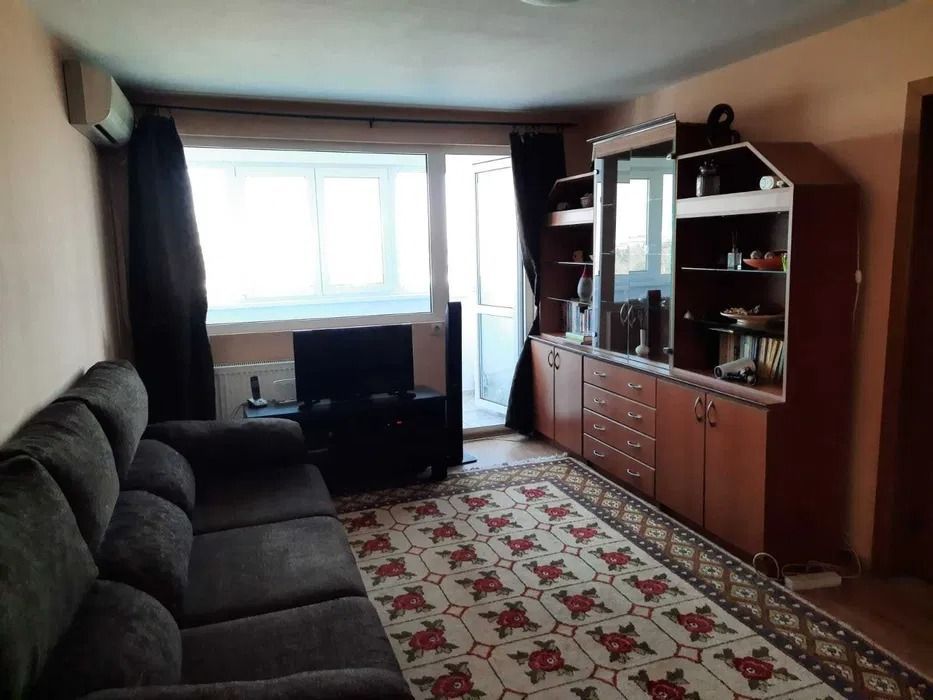 AP. 2 CAMERE DRUMUL TABEREI, BUCATARIE INCHISA, METROU 3 MINUTE - Poză 2