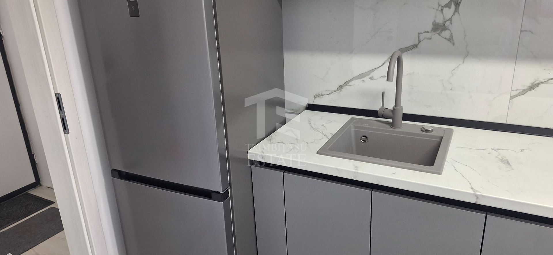 Apartament 2 camere decomandat Metrou Aparatori - Drumul Binelui - Poză 34