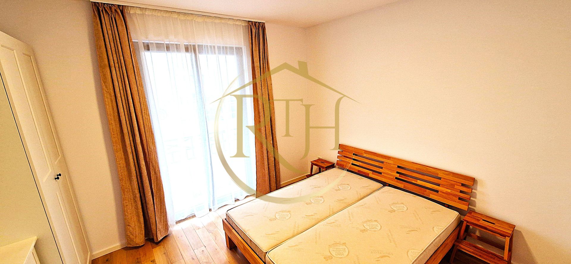 Apartament 2 camere de inchiriat ,amenajat si mobilat premium-zona Mehala. - Poză 7