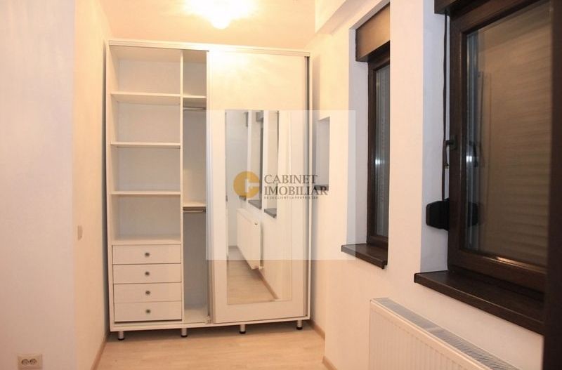2 camere | Piata Romana | Etaj 4/5 - Poză 6