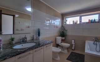 Duplex spațios cu grădină amenajată – Cartier Izvor, Brașov - Poză 15