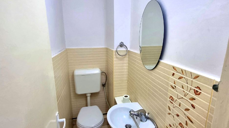 Girocului, et.3, 3 camere, 2 băi, centrală termică proprie - Poză 5