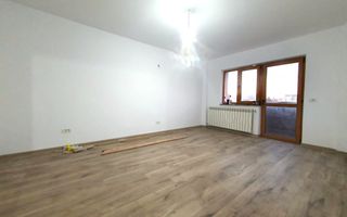 Apartament decomandat cu 3 camere, 66 mp., Calea București - Poză 2