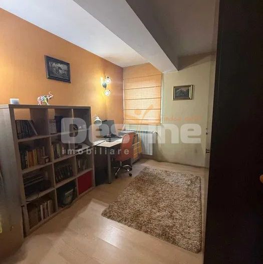 APARTAMENT 4 CAMERE +TERASA +2 LOCURI DE PARCARE - Poză 2