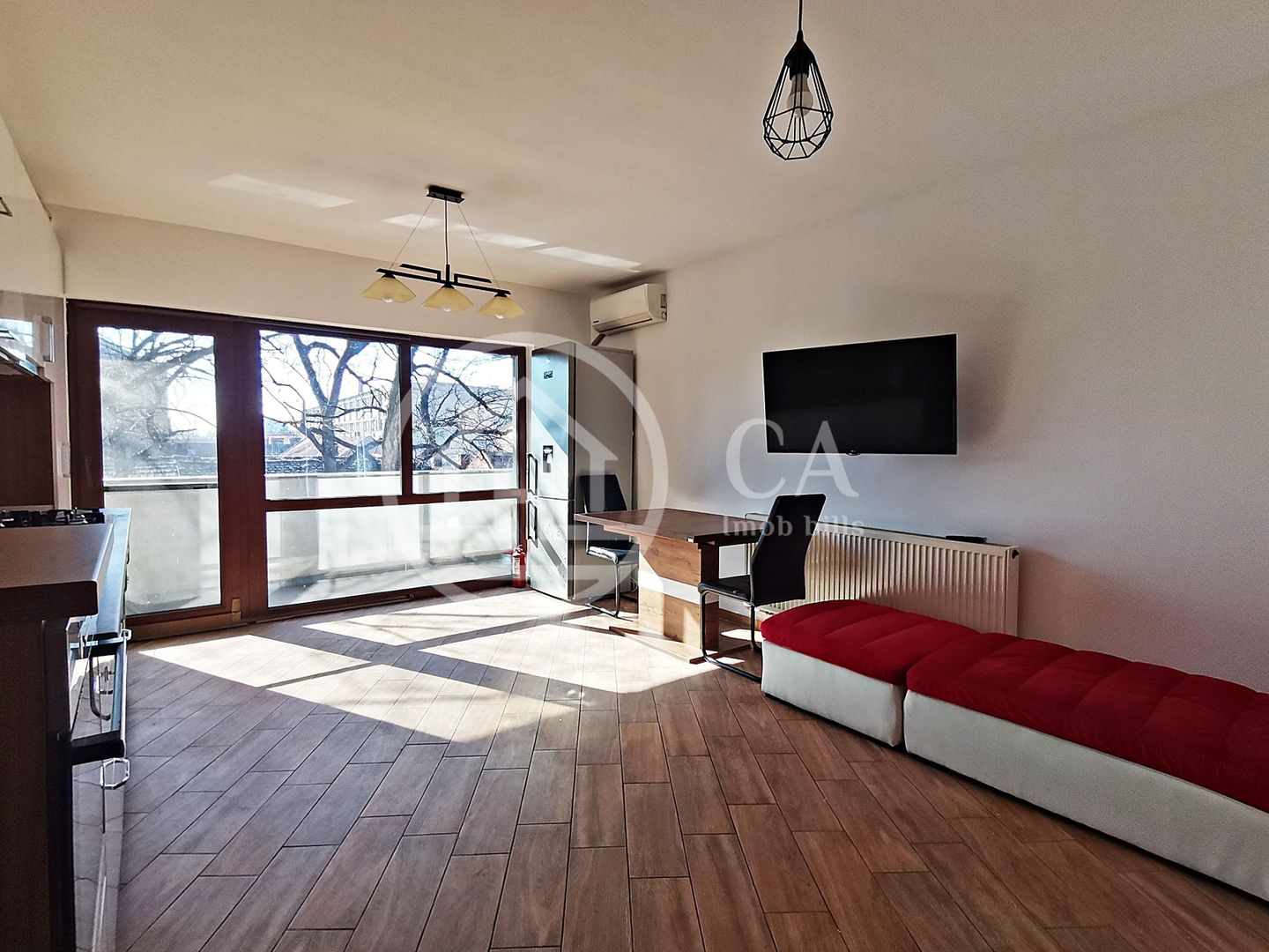 Apartament cu 3 camere de inchiriat in zona Centrala, Oradea - Poză 3