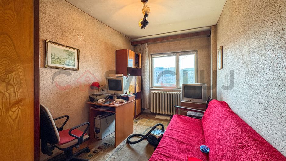 4 camere decomandate, etaj intermediar Piata Ion Mester - Poză 5