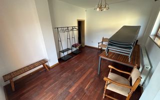 Proprietate cu piscina Dumbravita - Poză 21