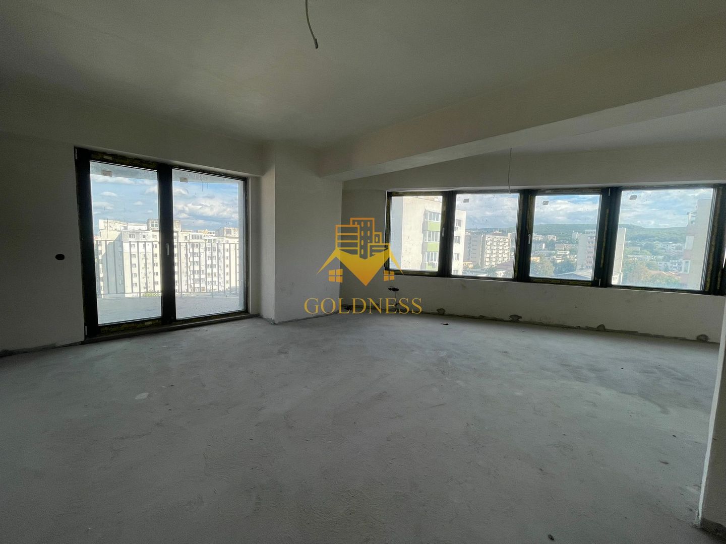 ULTIMELE APARTAMENTE LA OFERTA! 45mp Bloc 2021! Etaj 19 view Panoramic - Poză 2