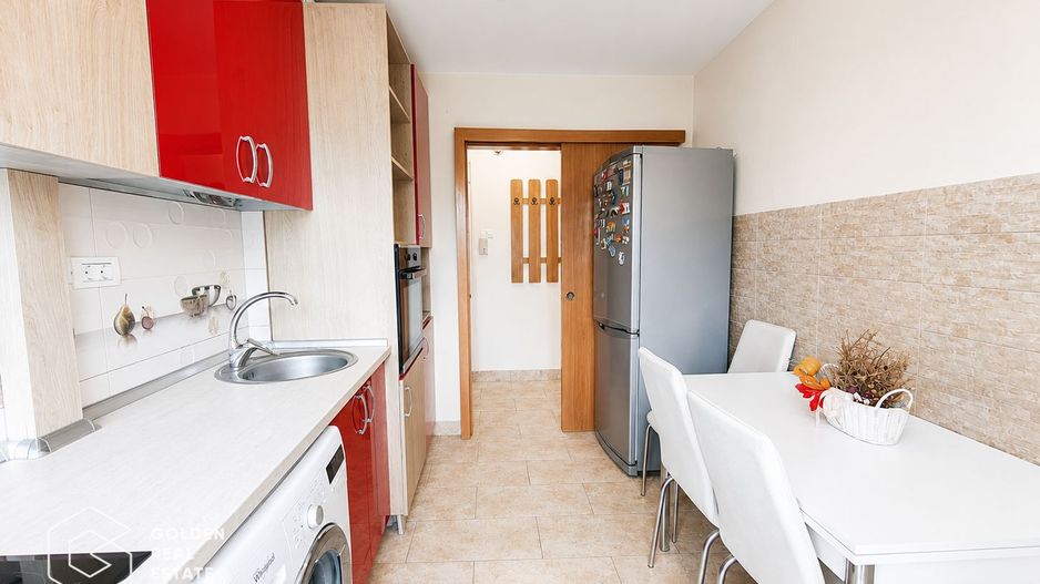 Apartament cochet cu 3 camere, vedere la Bulevard, zona Podgoria - Poză 6