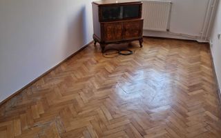 Apartament  4 camere, balcon, zona manastur - Poză 3