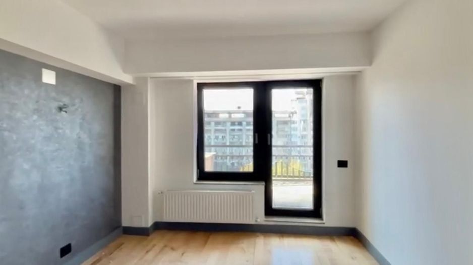 Duplex superb cu scara interioara si vedere la bulevard, zona Unirii - Poză 7