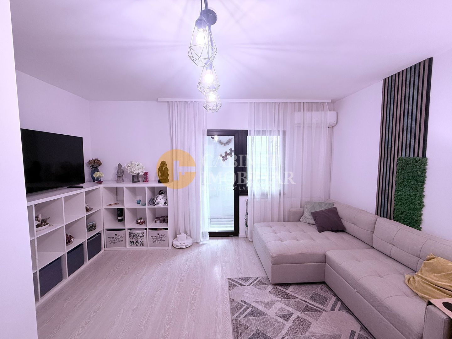 2 CAMERE DECOMANDAT--MOBILAT+UTILAT--STR. SOARELUI - Poză 2