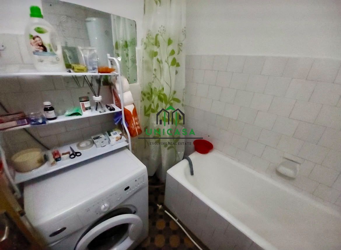 APARTAMENT 3 CAMERE/ VOINEASA - Poză 7