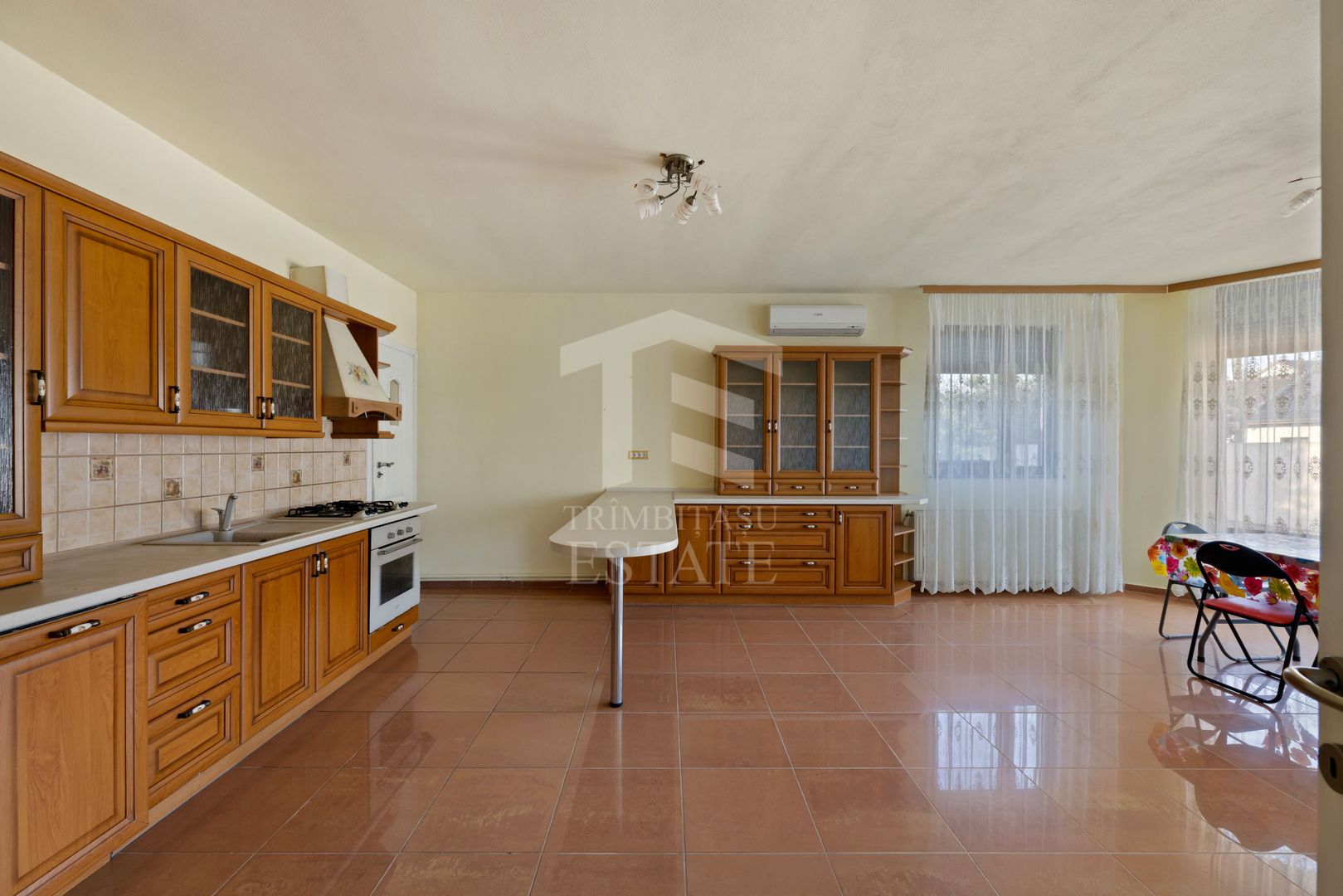 Casa 5 Camere | 205 Mp Utili | P + M |  Zona Gradiste | COMISION 0% - Poză 8