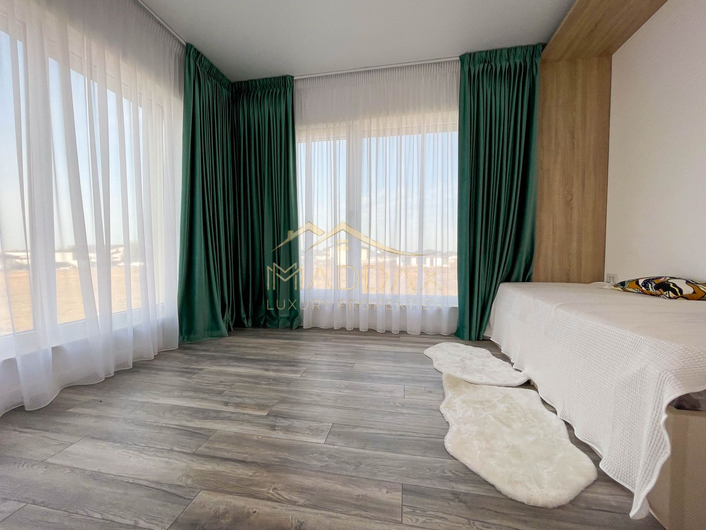 *** Vila 4 camere de vanzare II Nemobilata II Corbeanca - Poză 29