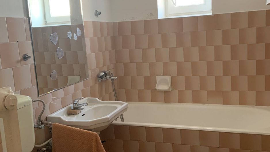 Apartament cu 4 camere de inchiriat zona Dragos Voda, Oradea - Poză 3