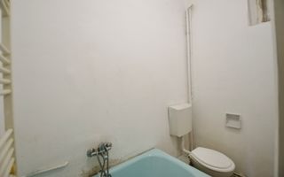 Casa cu teren liber de 200 mp in zona strazii Brasov! - Poză 10