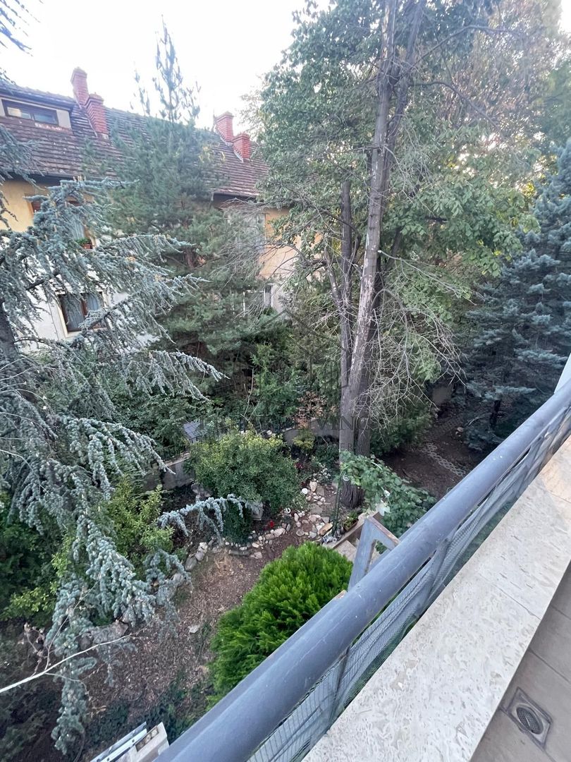 APARTAMENT SUPERB CU 4 CAMERE CU VEDERE SPRE PARCUL VERDI - Poză 19