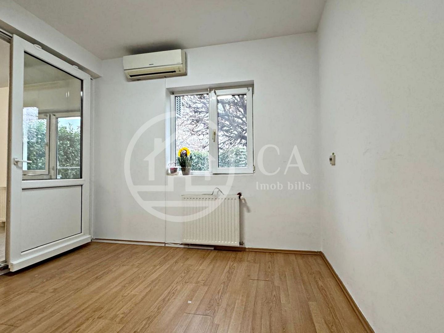 Casă de închiriat cu 4 camere în Cartierul Europa, Oradea - Poză 2