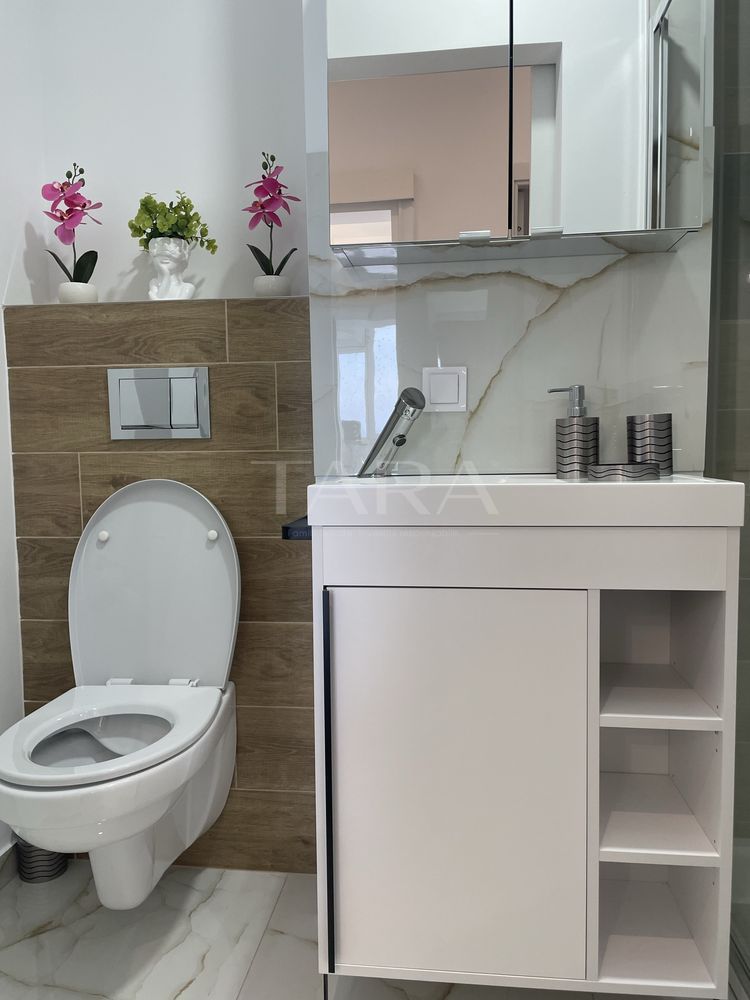 Apartament 2 camere,decomandat, renovat și utilat, disponibil imediat. - Poză 8