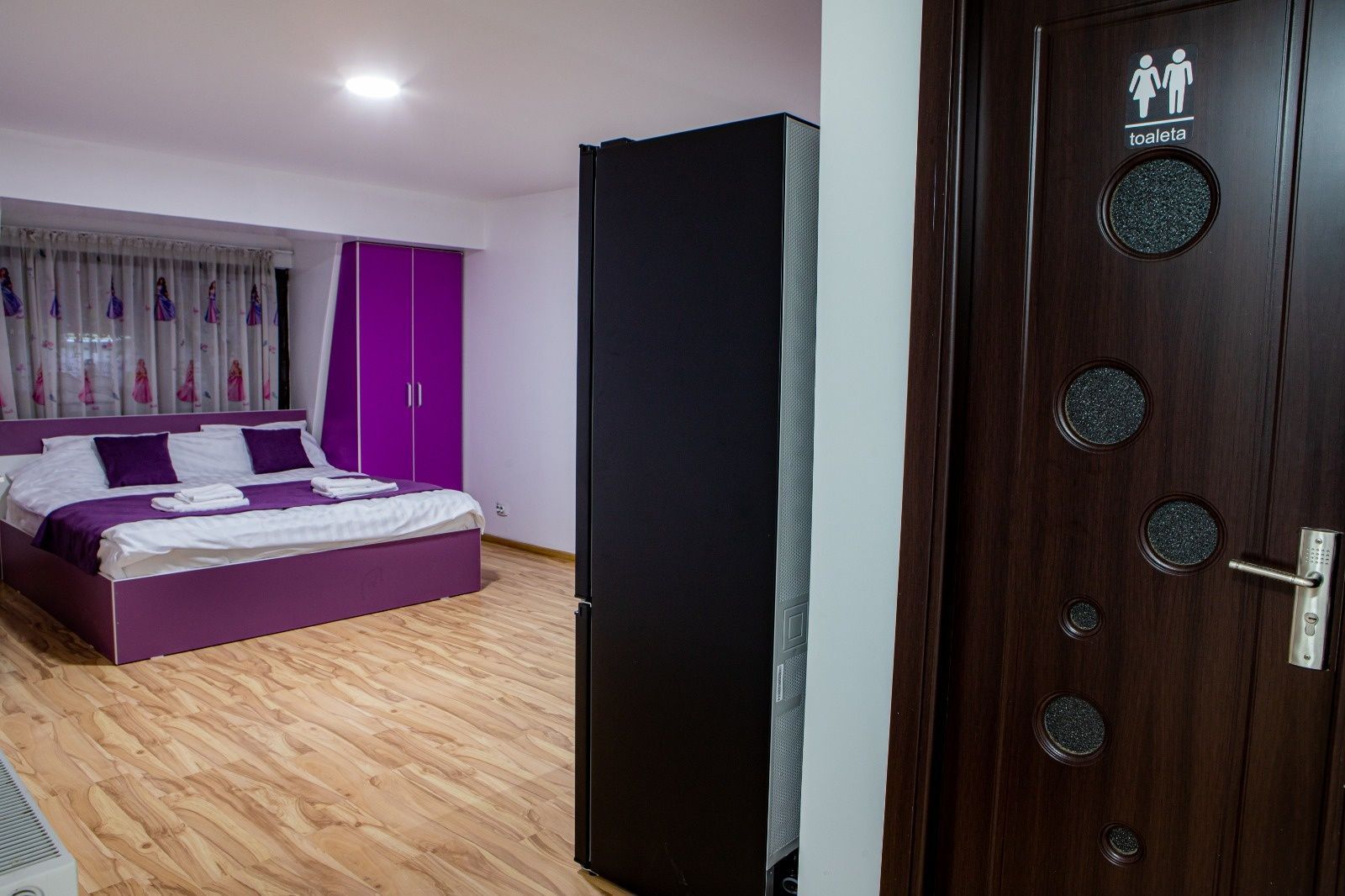 Garsoniera spatioasa, moderna, centrala proprie, bloc nou - Poză 4