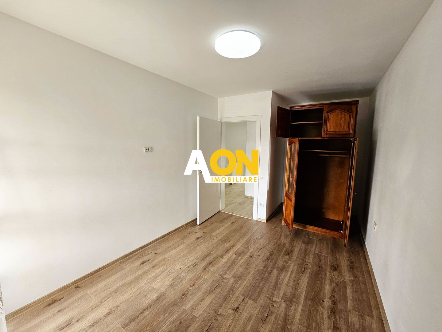 Casa noua tip insiruit, 4 camere, Barabant - Poză 15