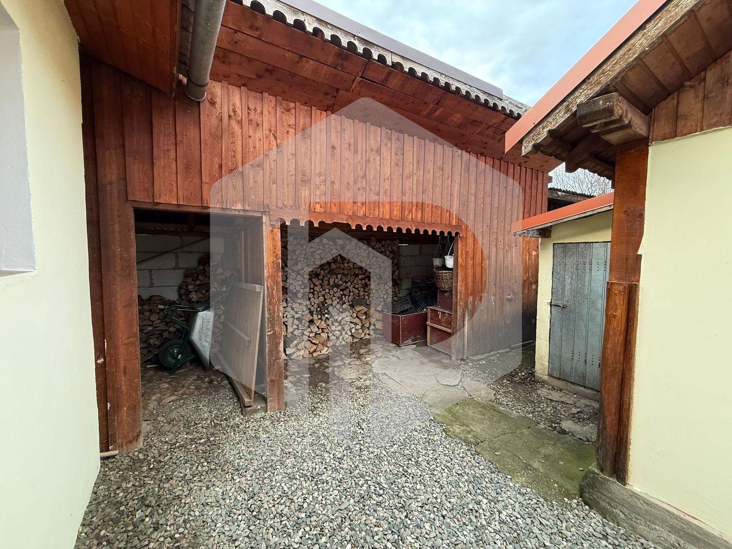 Casa individuala } Orlat | 250 mp Teren | Terasa inchisa - Poză 17