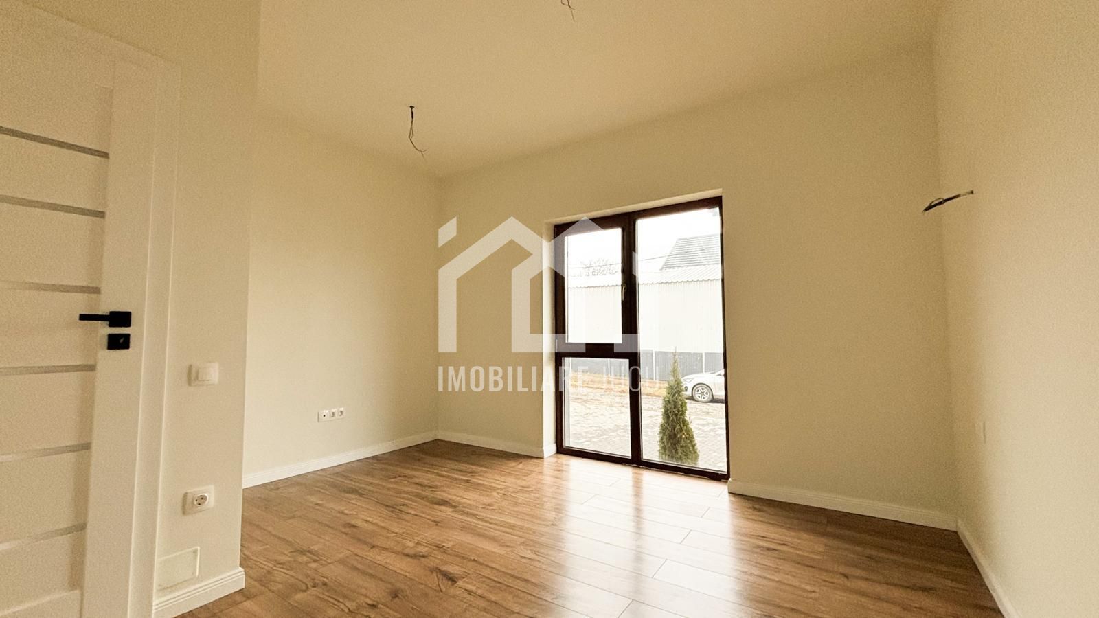 Apartament 3 camere, Bloc nou, Parcare  Teren 80MP, Jucu, COMISION 0% - Poză 8