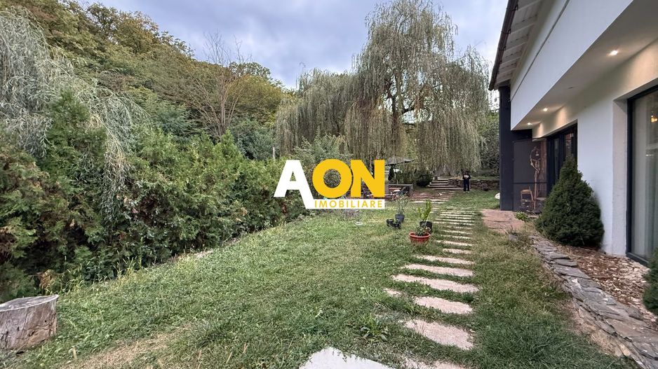 Casa Individuala Zona Schit, 4 Camere, 4 Bai, 1600mp Teren - Poză 23