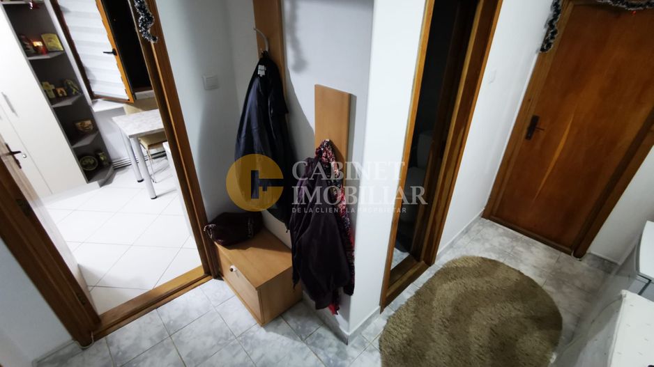 Apartament 4 camere parter/ Spațiu Comercial Nicolina 2 - Poză 3