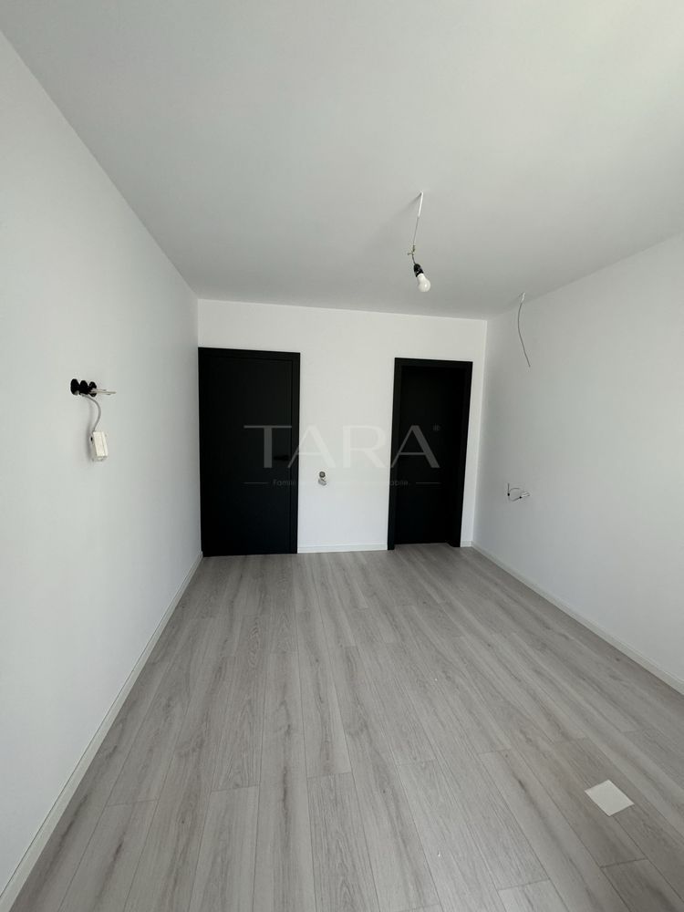 Apartament cu 3 Camere la Parter, în Florești, Zona Eroilor. - Poză 3