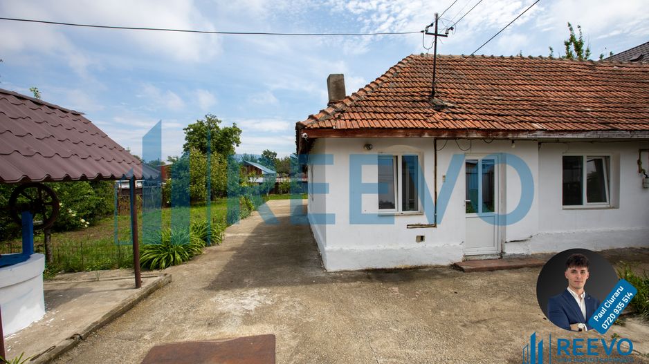 Casă și teren de vânzare, str George Enescu, Bacău - Poză 1