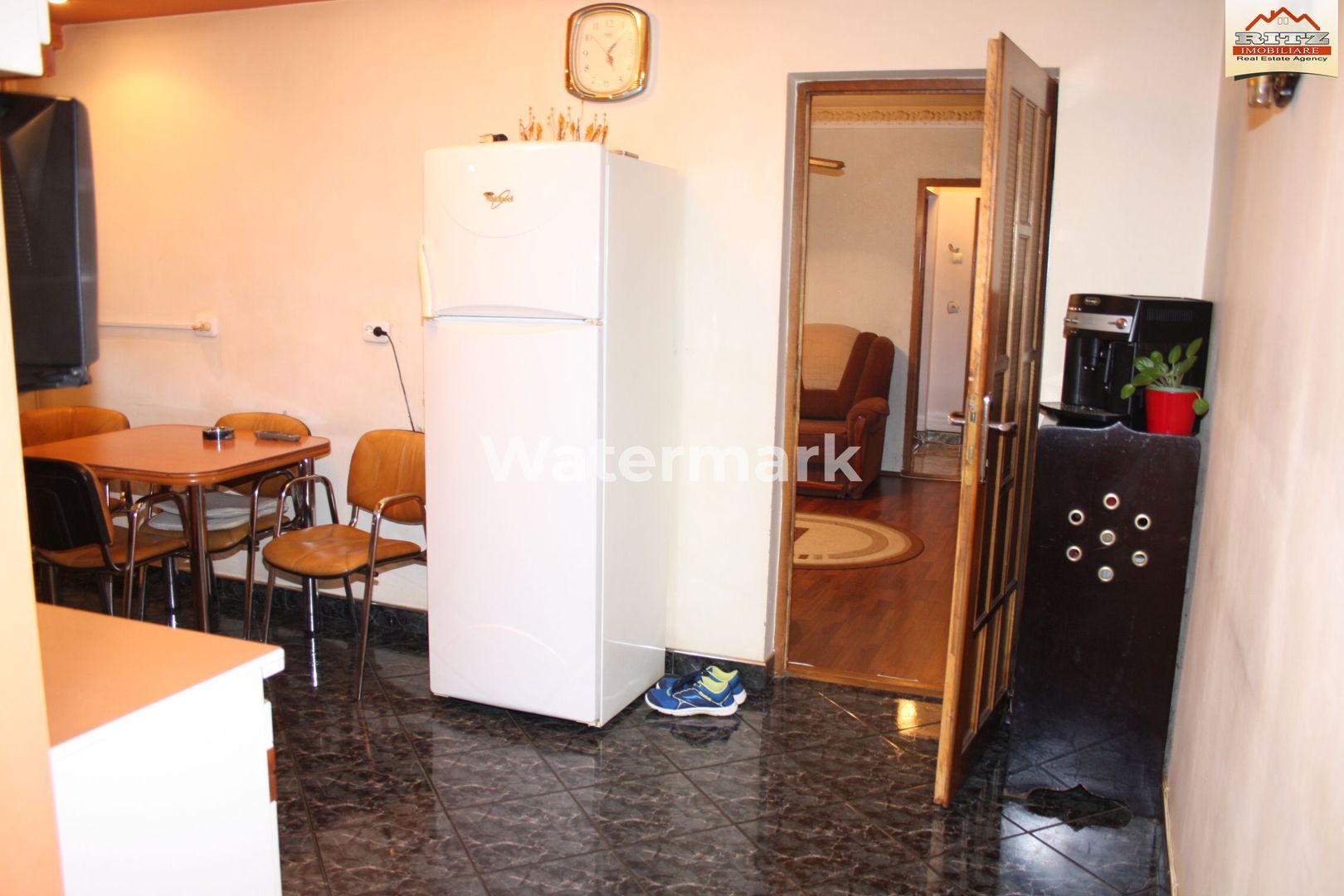 Ultracentral 2 camere ,decomandat ,56 mp. ! - Poză 4