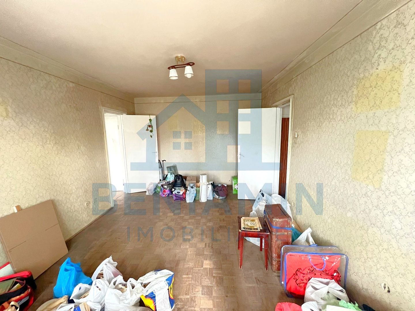 Apartament-2 Camere-48mp-CT- Etajul 2-Izolat-Bulevardul Saturn-Brasov - Poză 2