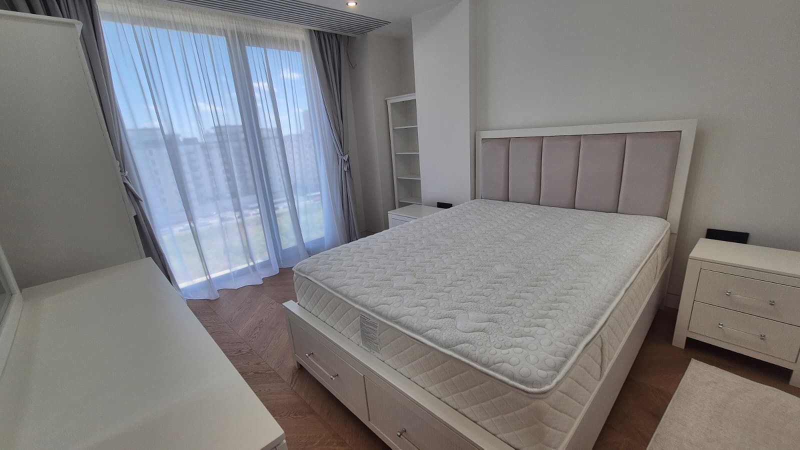 APARTAMENT 2 CAMERE | MOBILAT + UTILAT | - Poză 8