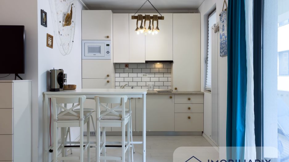 Garsonieră mobilată și utilată | Mamaia Nord, 200 m de plajă | parcare - Poză 1