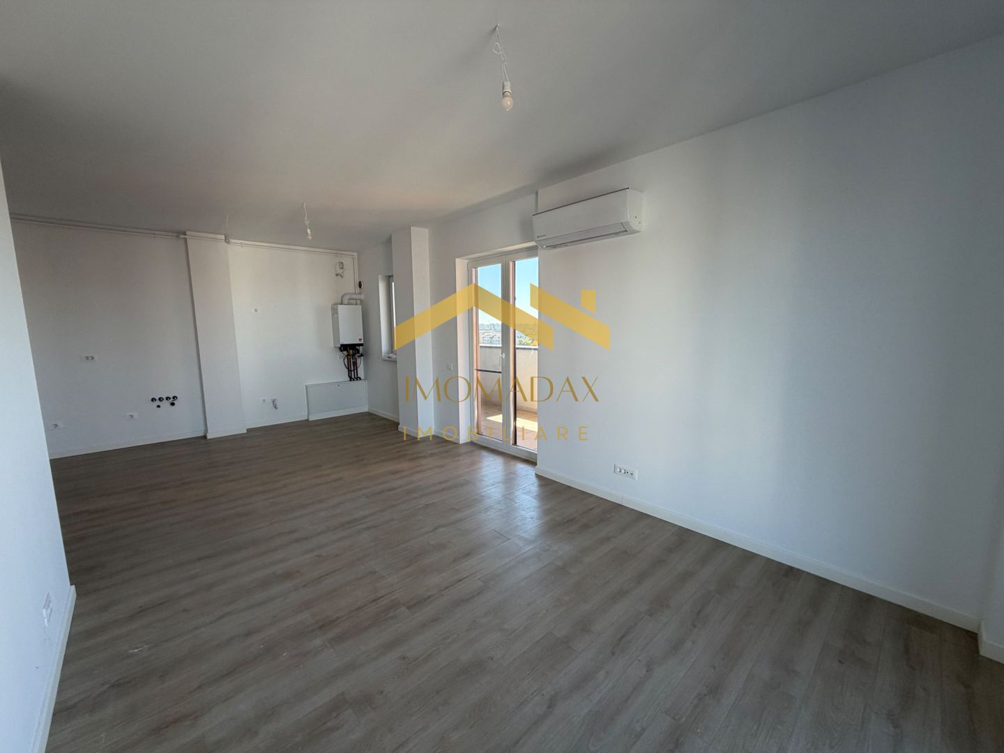 109 Corner-3 Camere-Etaj 1 - Poză 8