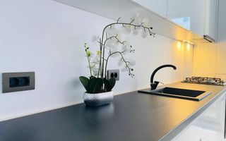 Apartament de 2 camere, modern, 55 mp, zona Vivo - Poză 4