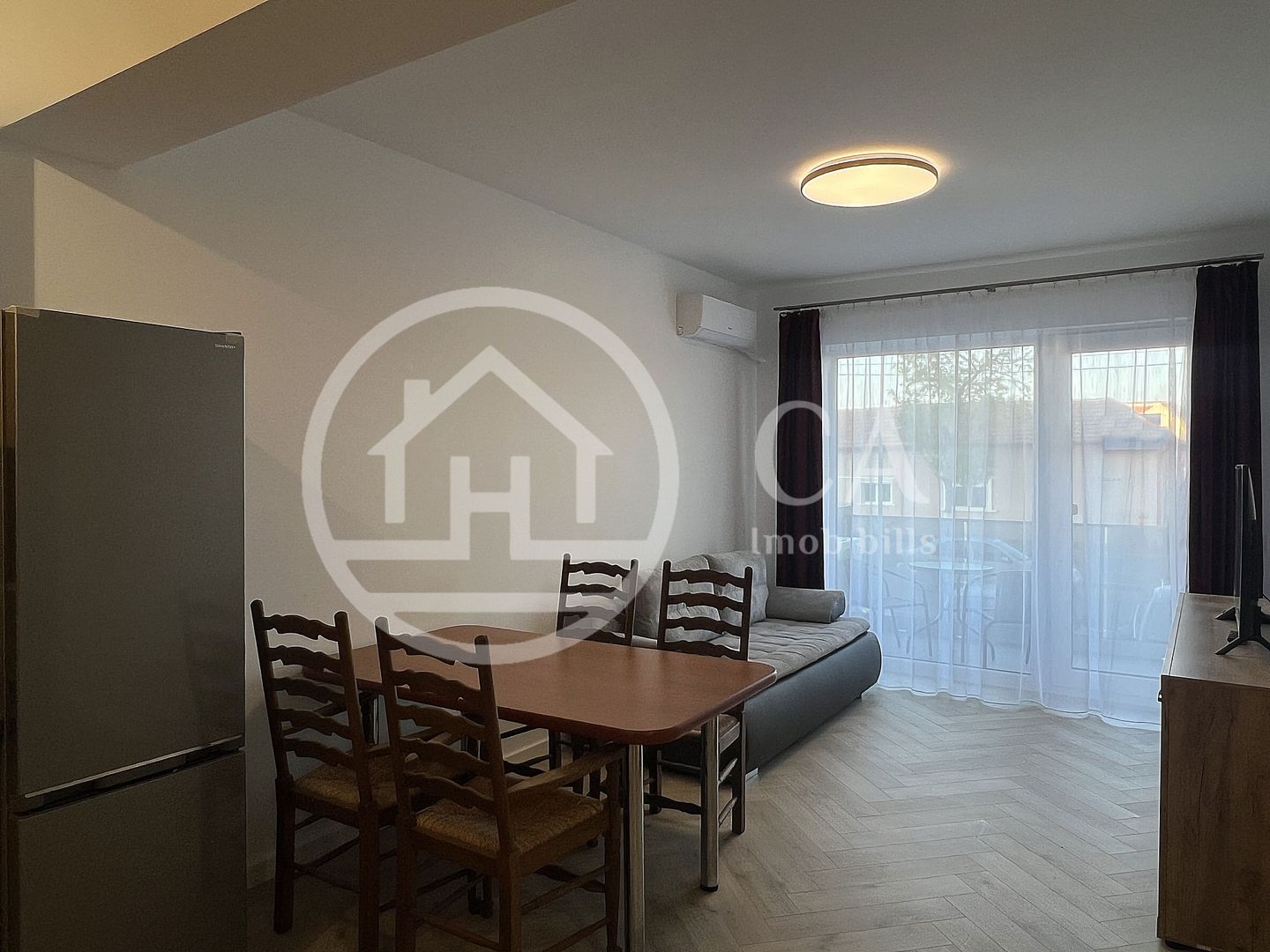 Apartament cu 3 camere de inchiriat in Prima Arena Oradea - Poză 1