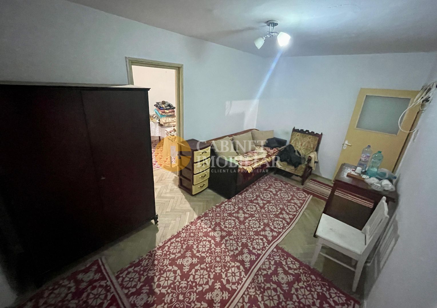 Apartament cu 2 camere - Etaj Intermediar - Zona Olimp - Poză 2